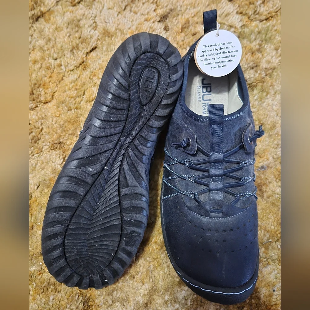 NWT - Women's JBU Navy Casual Shoes - Picture 3 of 6